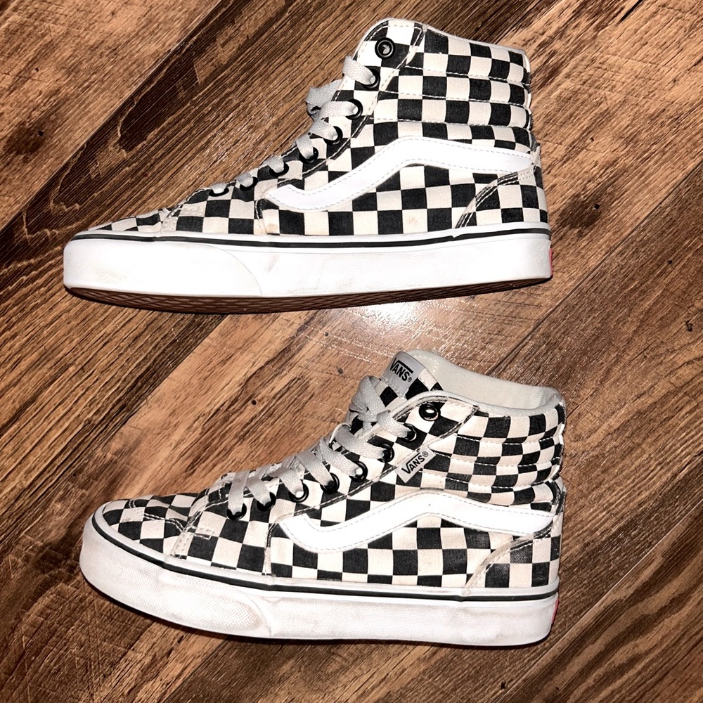 VANS HI top checkerboard shoes